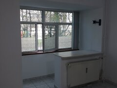 Drumul Taberei, vis-a-vis de Piata Moghioros, B-dul Brasov stradal